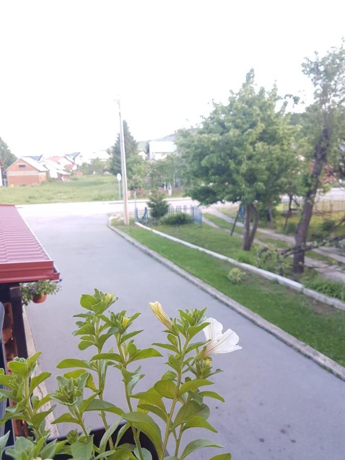 Apartmani Brigita Korenica Dış mekan fotoğraf
