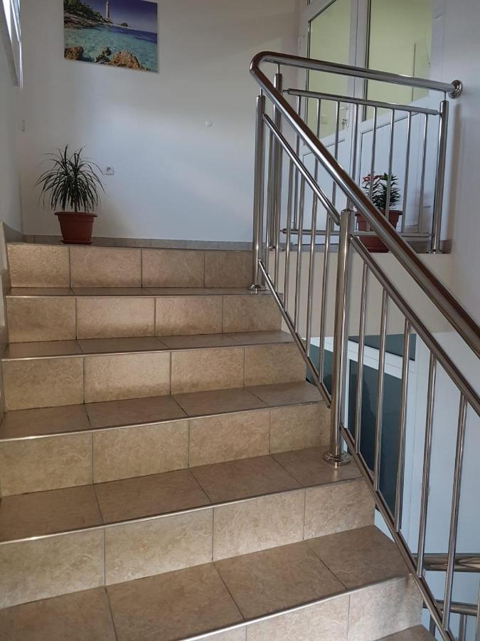 Apartmani Brigita Korenica Dış mekan fotoğraf