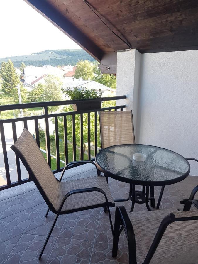 Apartmani Brigita Korenica Dış mekan fotoğraf