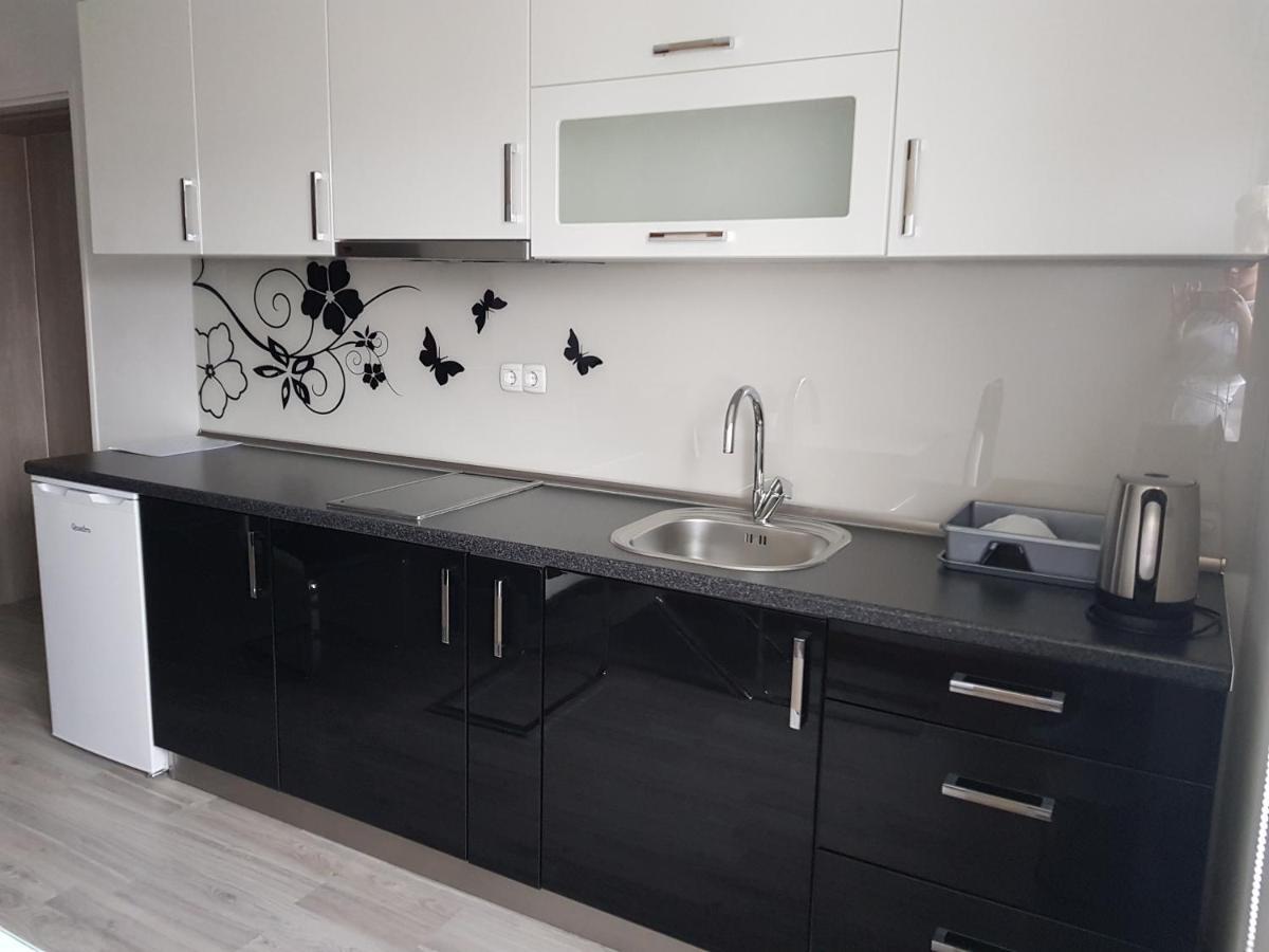 Apartmani Brigita Korenica Dış mekan fotoğraf