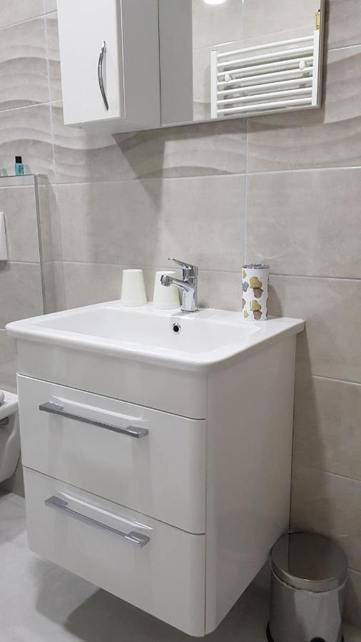 Apartmani Brigita Korenica Dış mekan fotoğraf