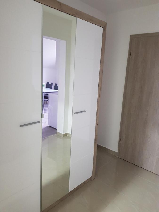 Apartmani Brigita Korenica Dış mekan fotoğraf