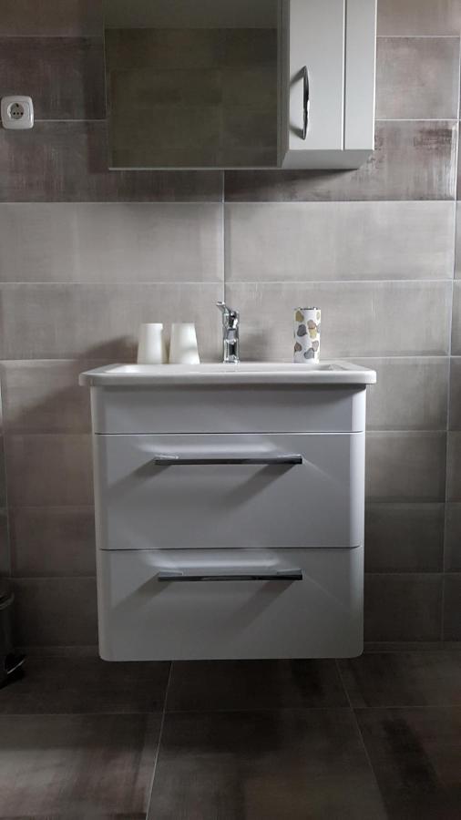 Apartmani Brigita Korenica Dış mekan fotoğraf